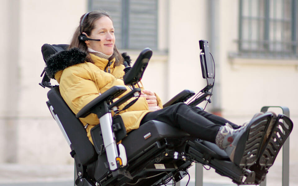 Commande et joystick de fauteuil roulant électrique – Image 5