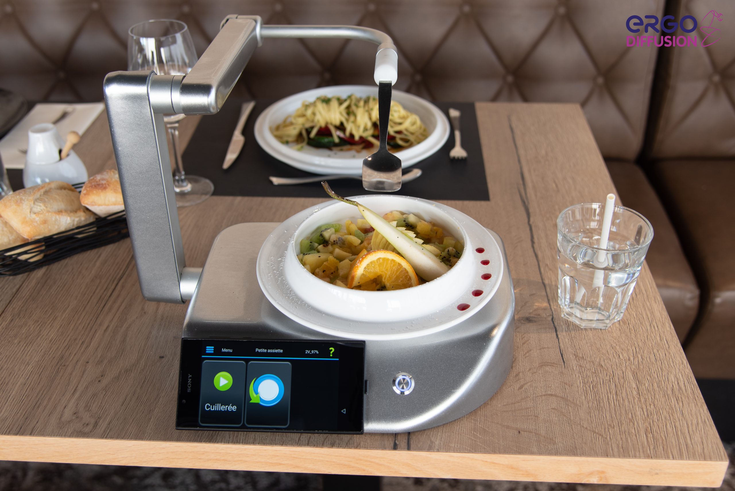 Robot d'aide au repas
